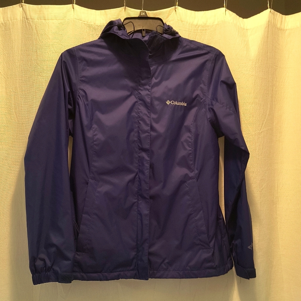 Columbia raincoat